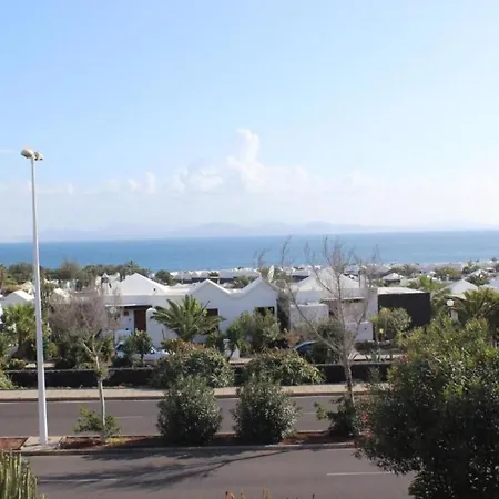 Апартаменты One Bedroom Sea View With Half Board,pool And Wifi, Beach *